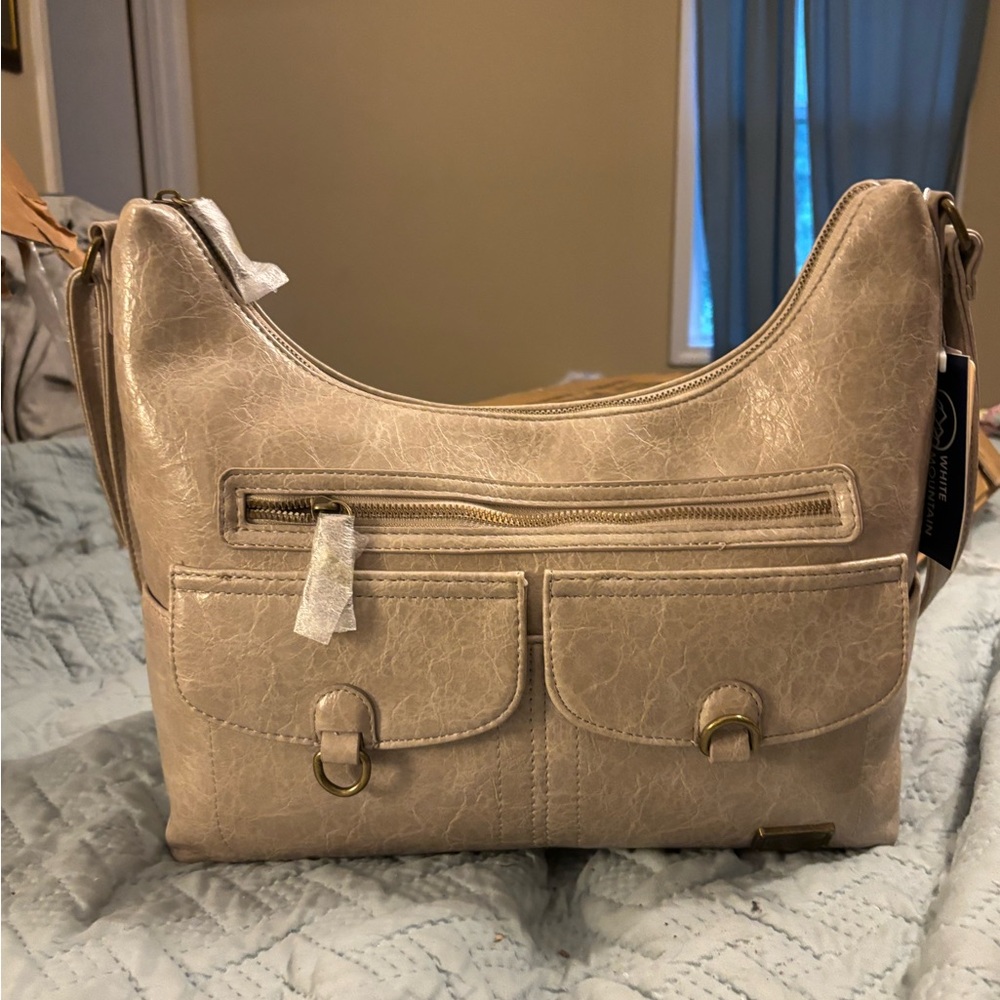 White Mountain Elegant Cream Shoulder Bag-NWT